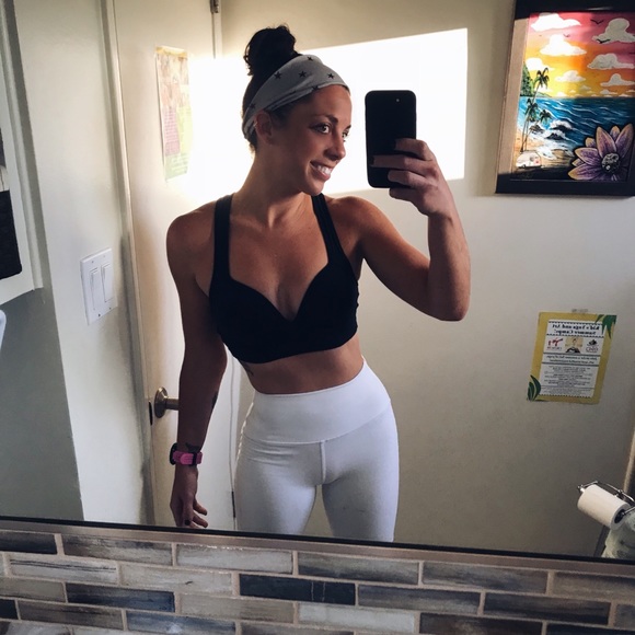 Meet your Posher, Lisa - Picture 1 of 1